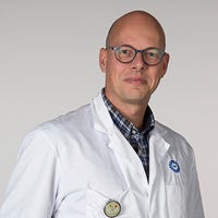 Dr. van Zuilen