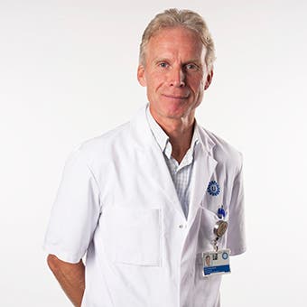 Dr. Schellekens