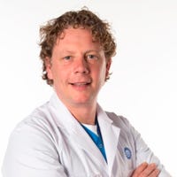 Dr. Petri